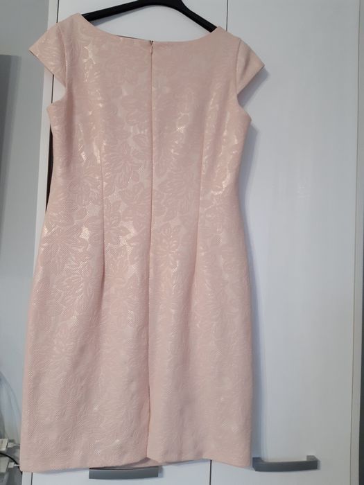 Sukienka pudrowy róż 42