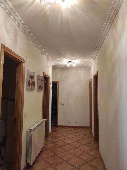 Apartamento T4 Avenida da Anil - Covilhã