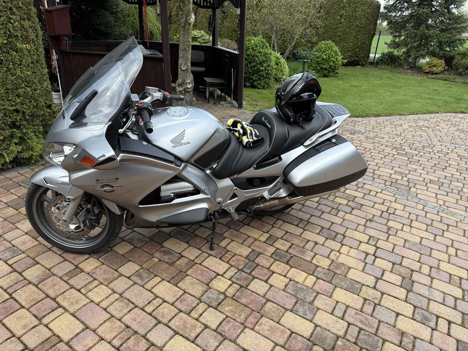Honda Pan European ST 1300 niski oryginalny przebieg