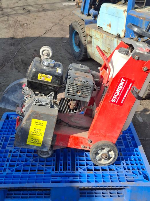 Przecinarka jezdna do betonu i asfaltu Husqvarna FS 400 LV