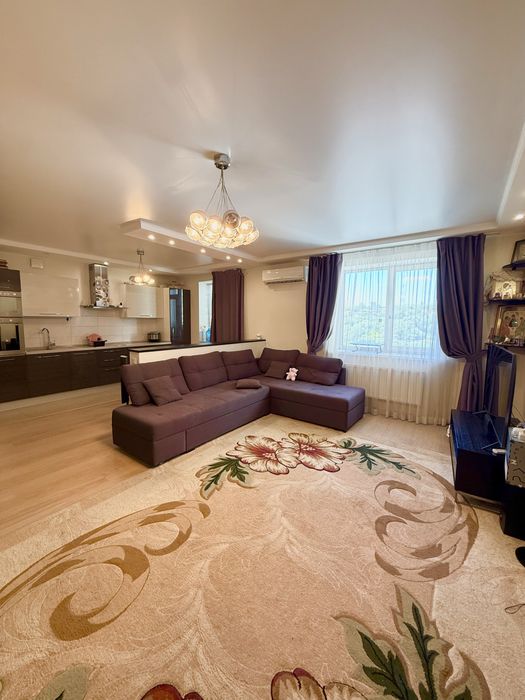 Продам 3к квартиру ЖК Best House