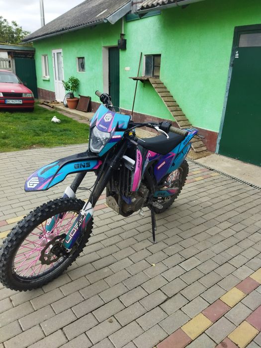 Продам Geon gns 300