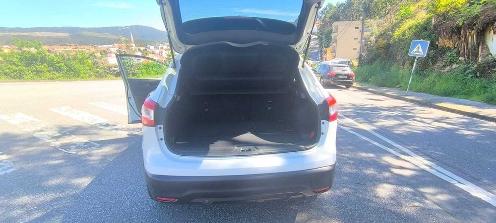 Nissan Qashqai 1.2 16v 130cv SÓ CHAMADAS