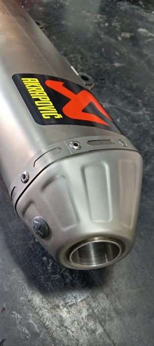Ponteira akrapovic KTM 450/ 500  nova