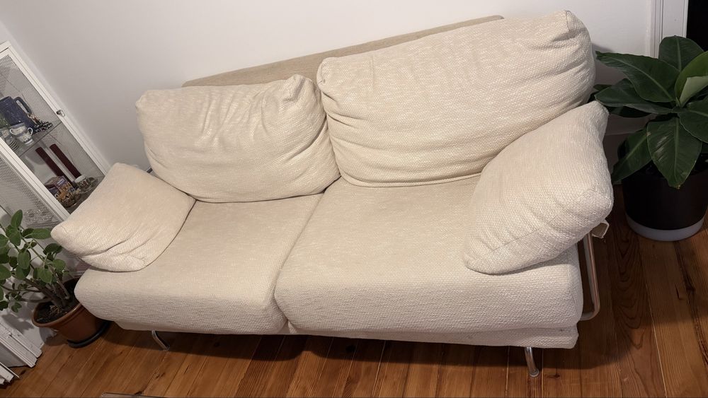 Sofa extremamente confortavel 3 lugares