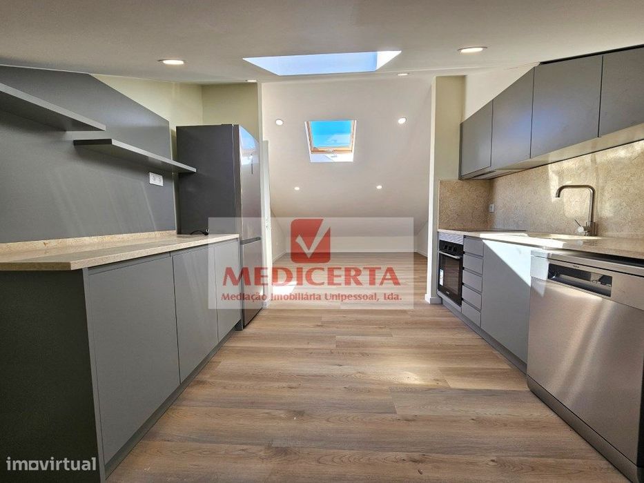 Casal de Cambra T2 Totalmente remodelado