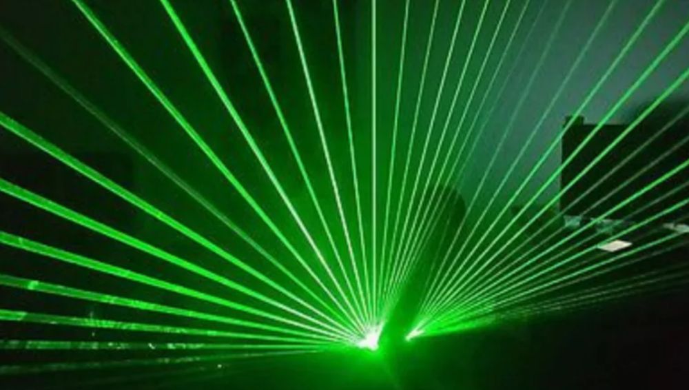 Продам лазерные перчатки laser glove LED