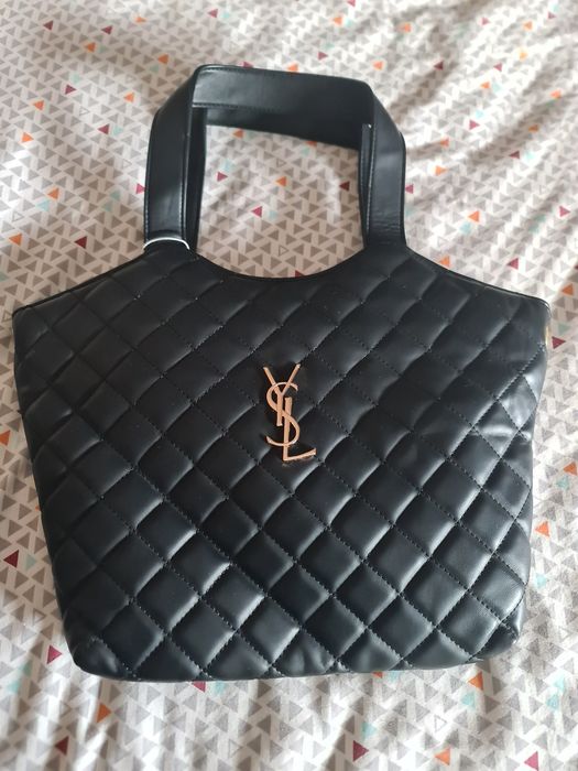 Mala de mão com bolsa