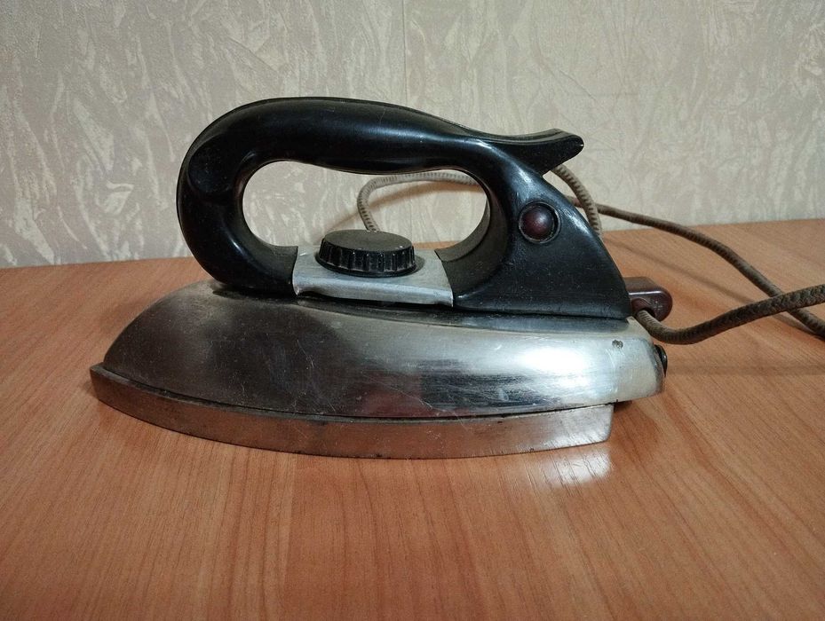 Праска ціна 75 грн.