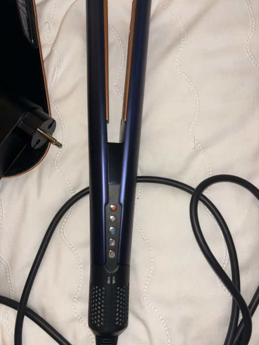 Dyson airstrait alisadora