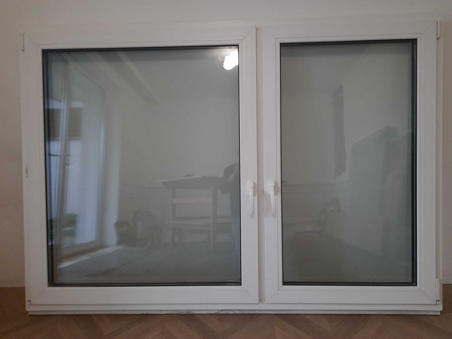 Okno PCV DRUTEX IGLO 5 190x132 trzy szyby Argon zew. Orzech