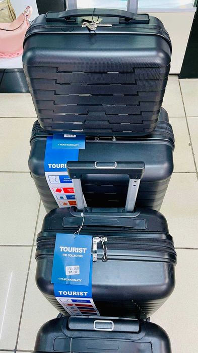 Валіза на колесах