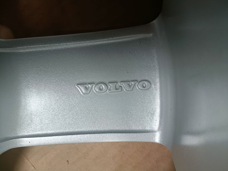 Alufelgi Felgi Volvo 16 cali 5x108 XC70 XC90 S60 V70 V60 V50 S80
