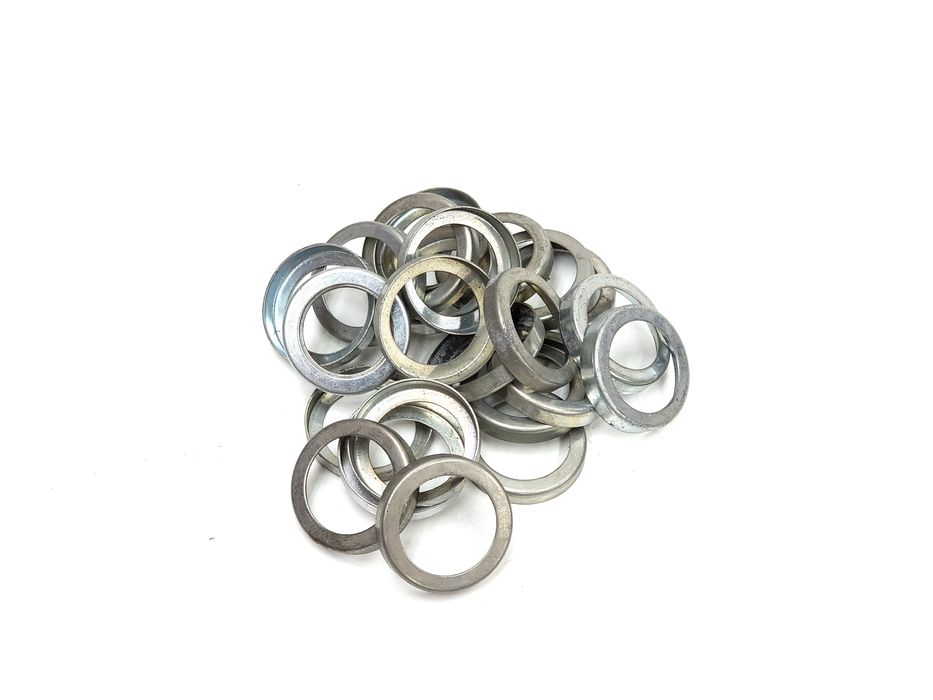 NOWA osłona łożyska piasty Romet Universal Arkus piasty aluminiowej