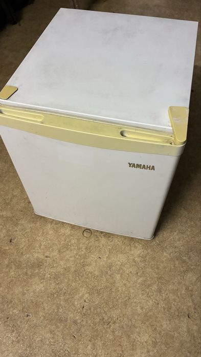 Холодильник Yamaha RS-07DR4HB