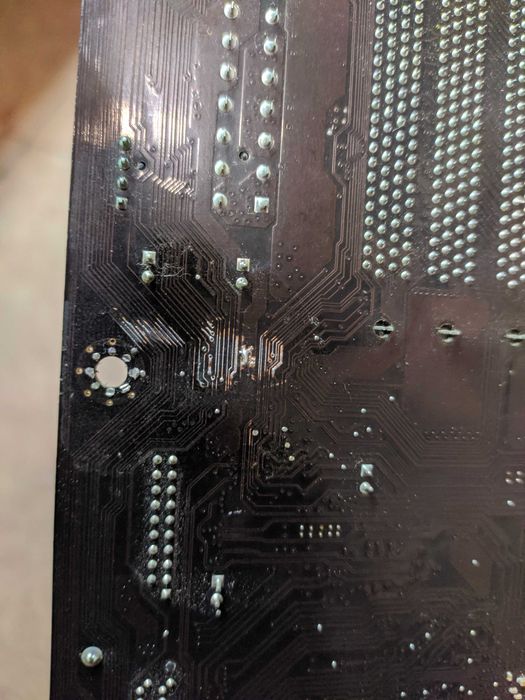 MSI z97 G45 GAMING (майже робоча)