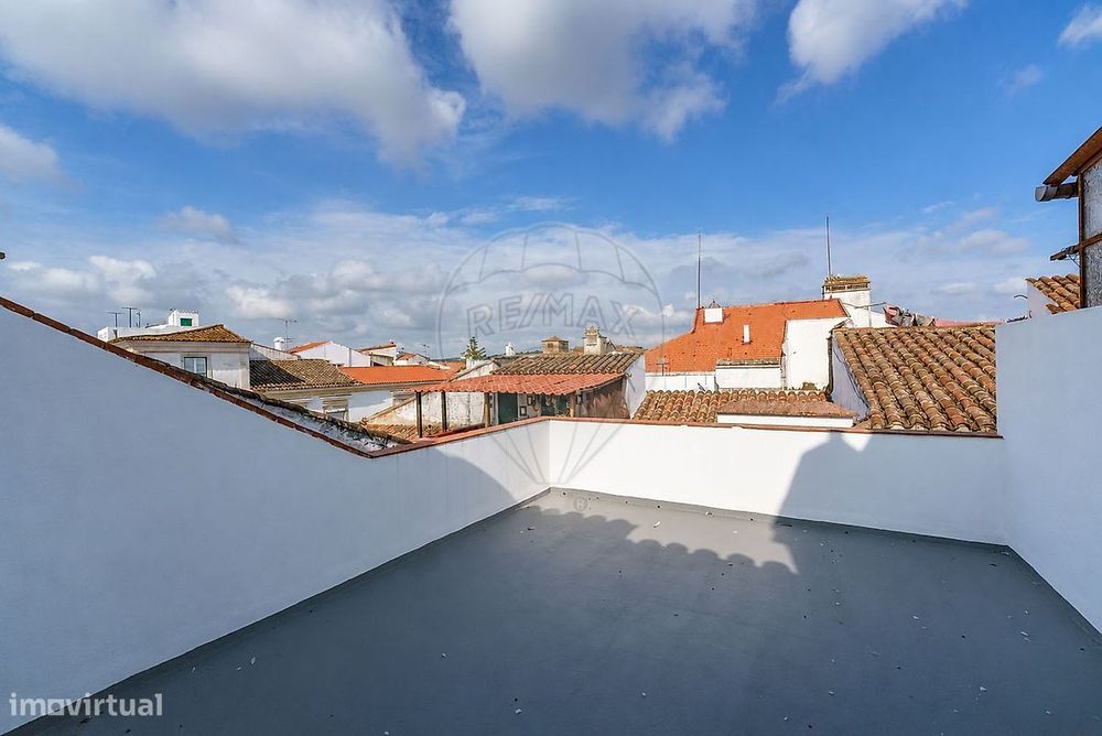 Moradia T3 para arrendamento