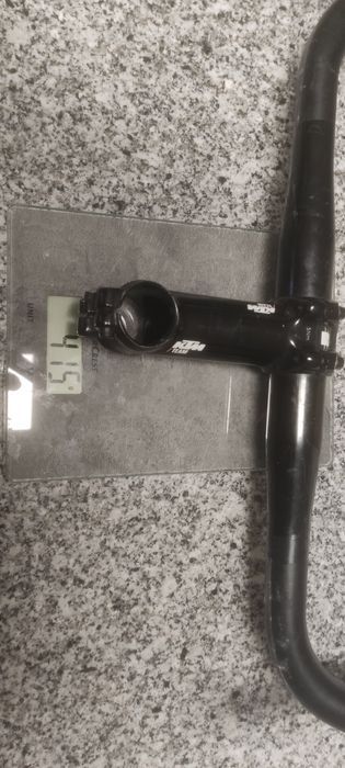 Guiador e avanço KTM