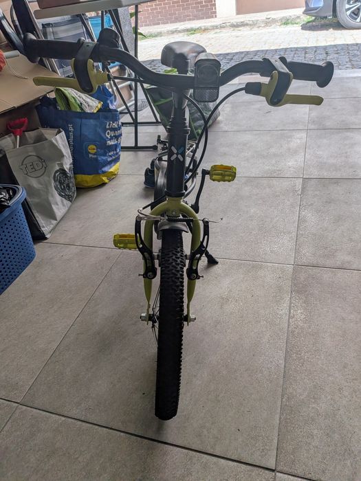 Bicicleta b-twin roda 16