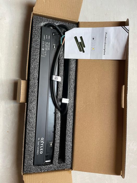 Szynoprzewód MultiLine podtynkowy OXYLED  z zasilaczem 3 sztuki