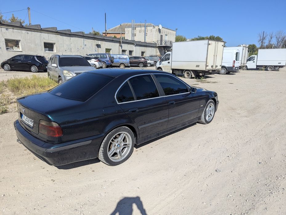 Автомобиль BMW E39 535
