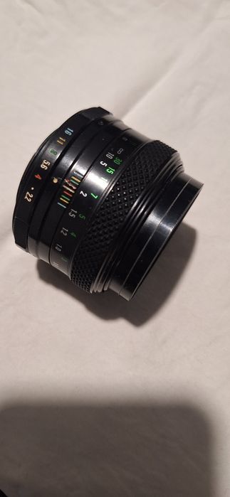 Objetiva máquina fotográfica