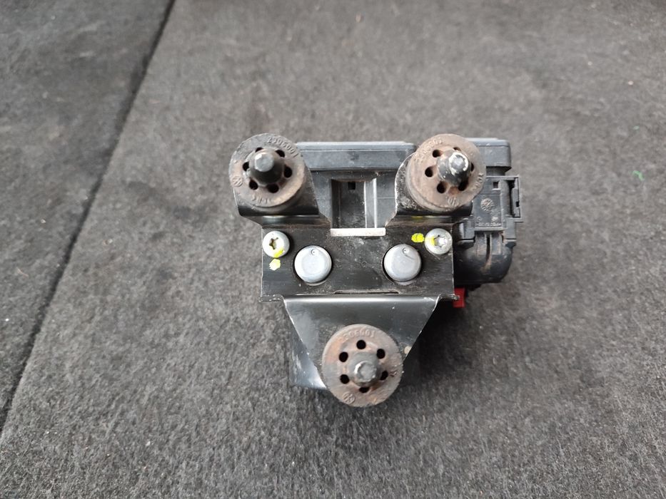 Блок управління ABS Skoda Octavia A5 насос ABS Шкода Октавія А5 АБС