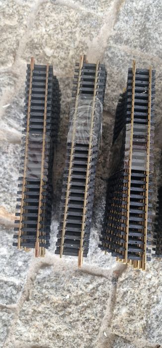 Linhas em metal alta qualidade