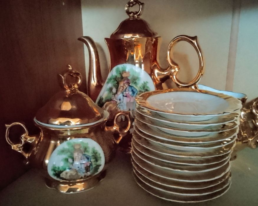 Jogo de chávenas em porcelana