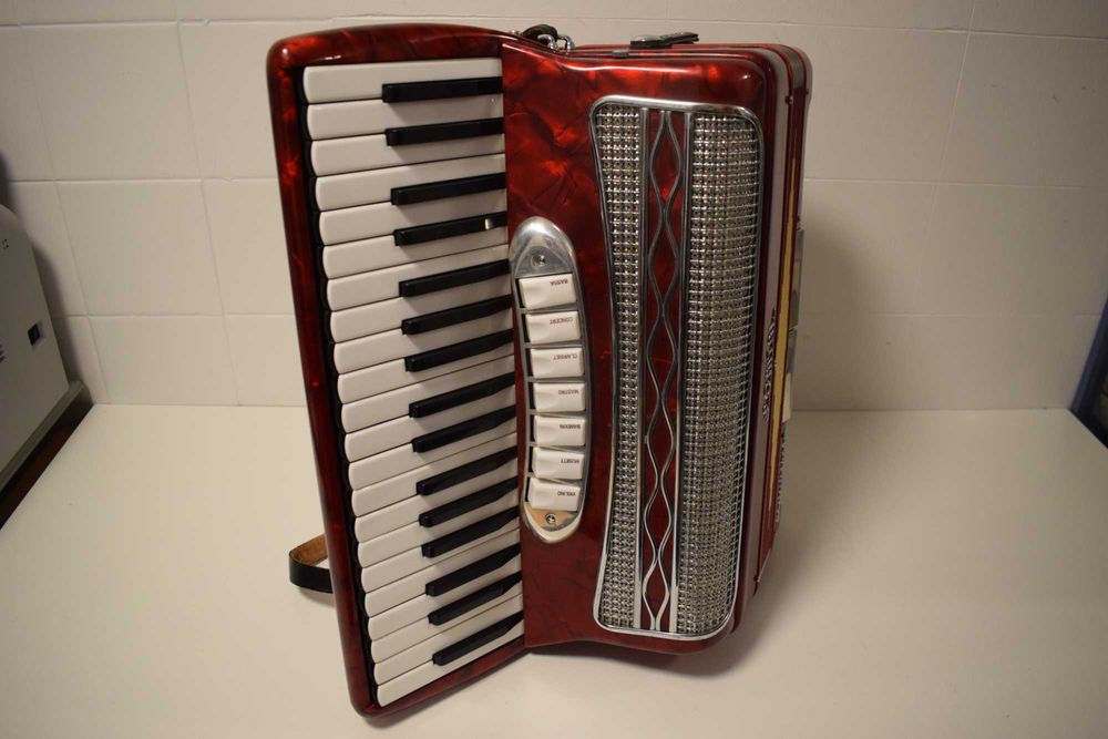 Acordeao Fonital Paolo Soprani 3 Voz, N.63