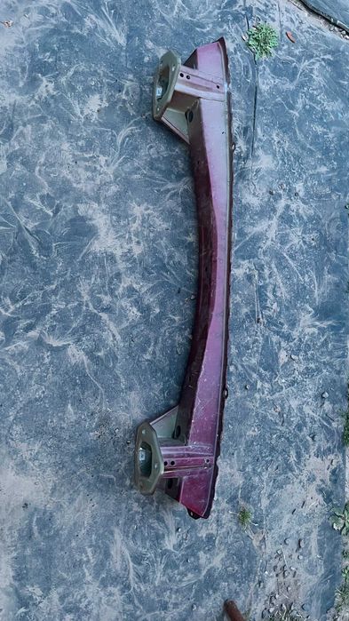 Subaru Impreza Подрамник