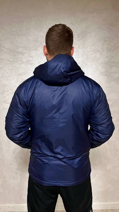 Чоловіча оригінальна утеплена куртка Адідас Essentials Insulated
