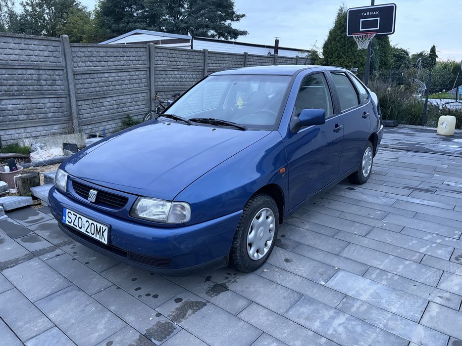 Seat Cordoba