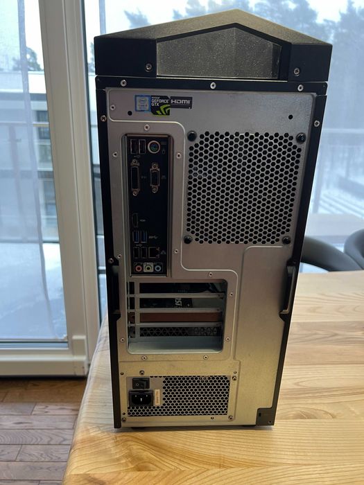 | Komputer | i5-8400 2,80 GHz | 32 GB DDR4 | Samsung 990 EVO Plus 1 TB