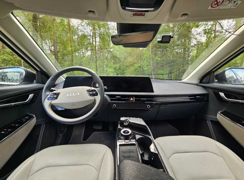 Kia EV6 77.4 кВт·год 2022