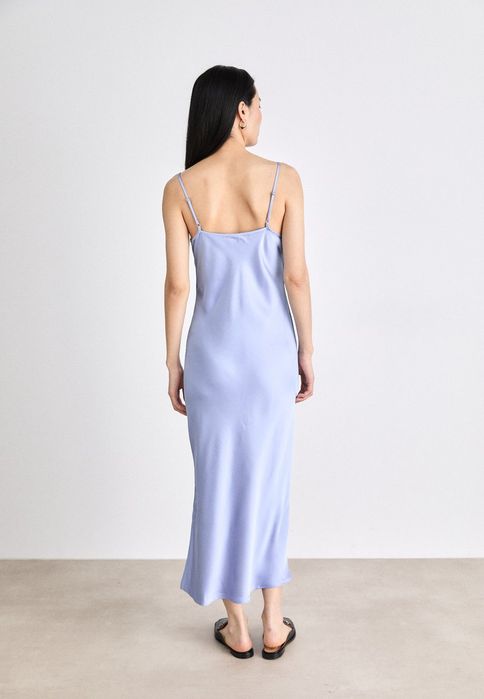 Sukienka  satynowa niebieska SAOLIVIA Samsoe S