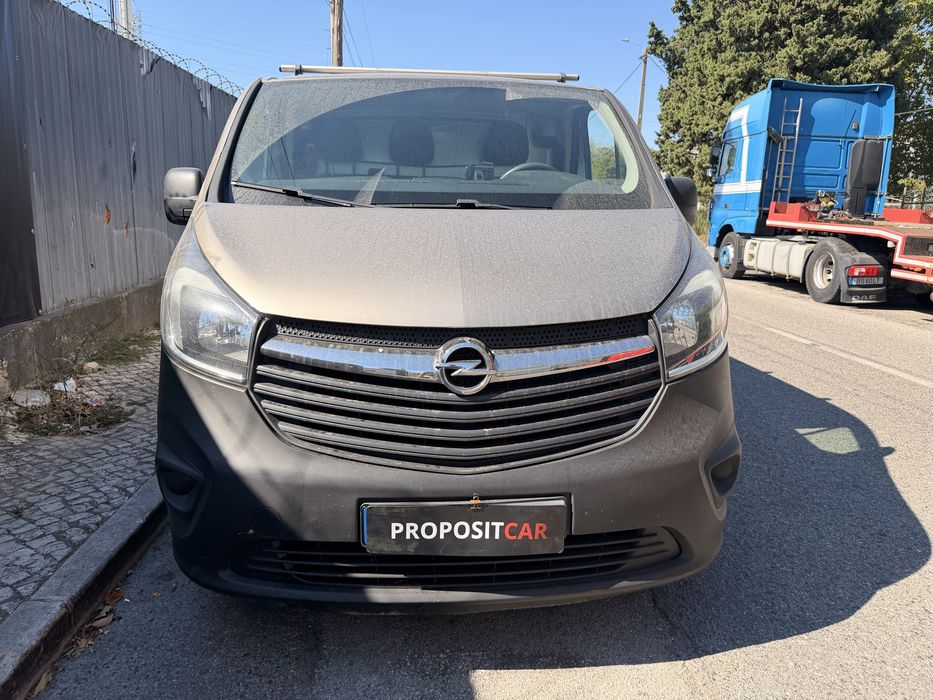 OPEL VIVARO 1.6 Cdti Bi-Turbo 2019 Com Apenas 150.000km Excelente ###OPORTUNIDADE###