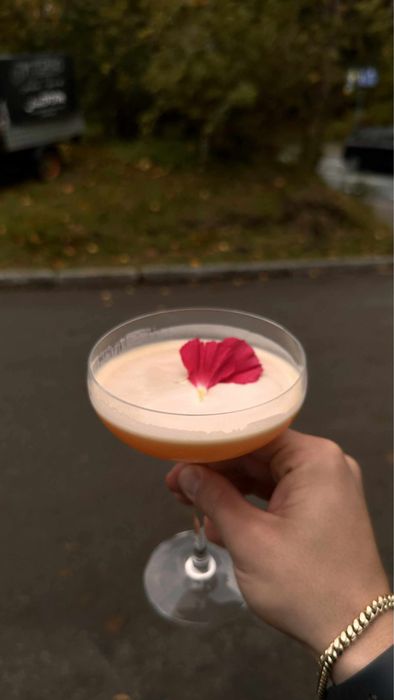 Usługi Barmańskie Barman  Mobilny bar alkohol drinki imprezy firmowe