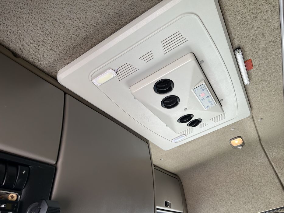 DAF XF 105 2013 рік причеп самоскид Schmitz 2017 рік