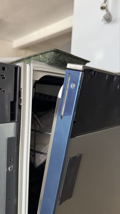 Máquina de Lavar Loiça Encastre SIEMENS SN73EX22CE (14 Conjuntos