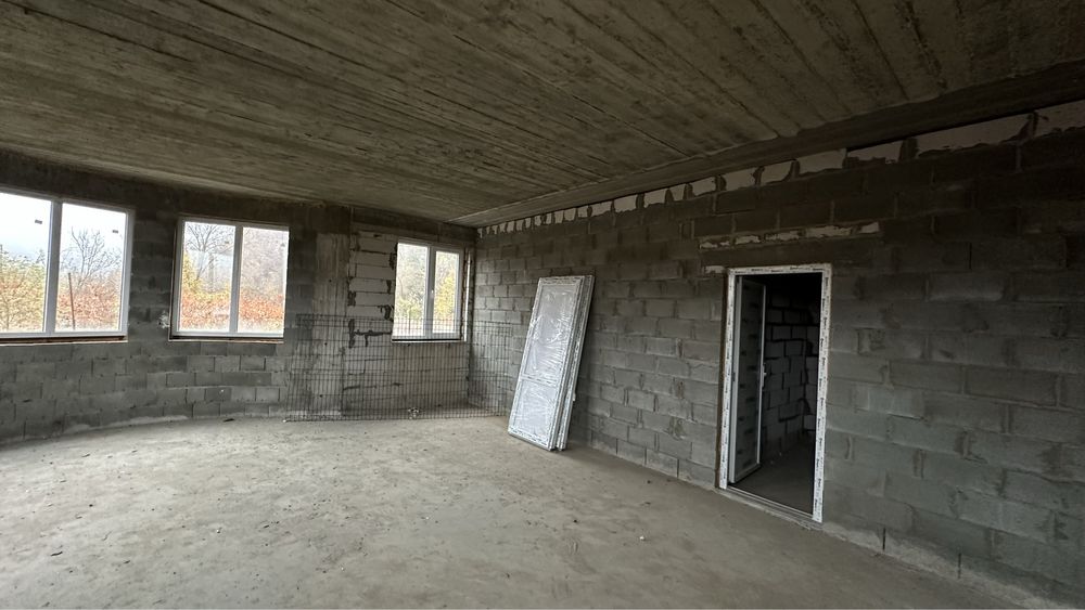 Продається частина будівлі