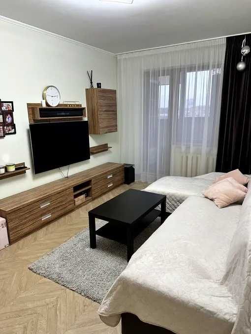 Світла 3к кв. вул. Тетяни Яблонської 6 м.Шулявська Індустріальний міст