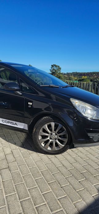 Opel Corsa D  1.2 Black Edition Poucos Quilómetros