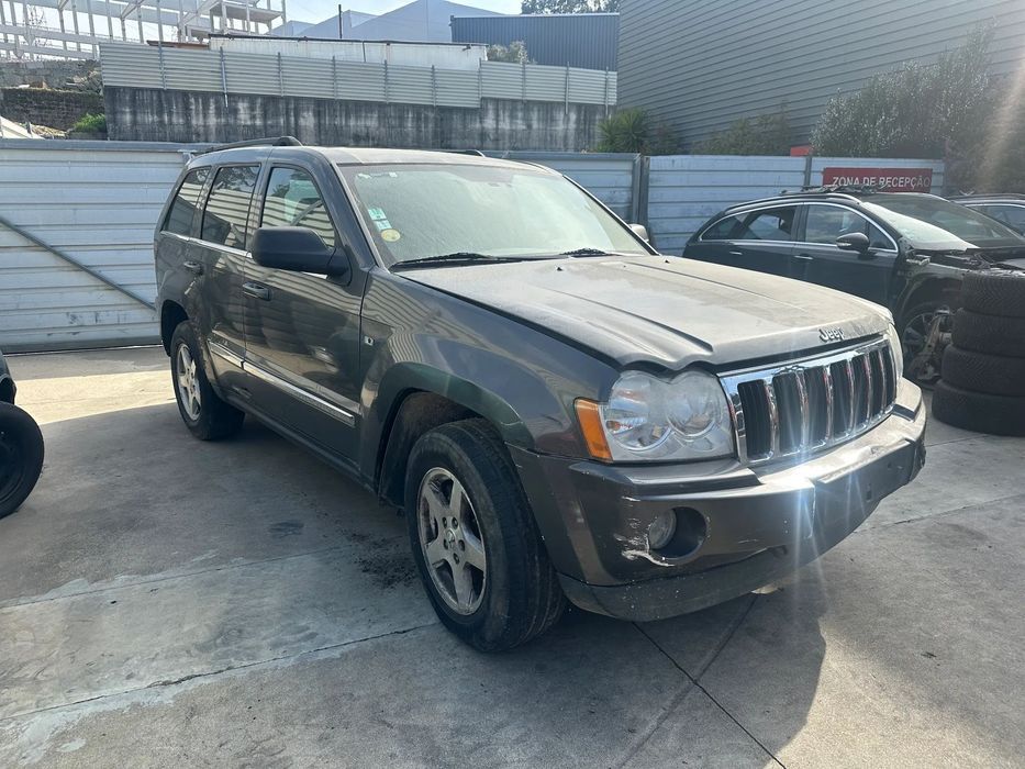 JEEP GRAND CHEROKEE 3.0 CRDI DE 2006 EM CENTRO DE ABATE