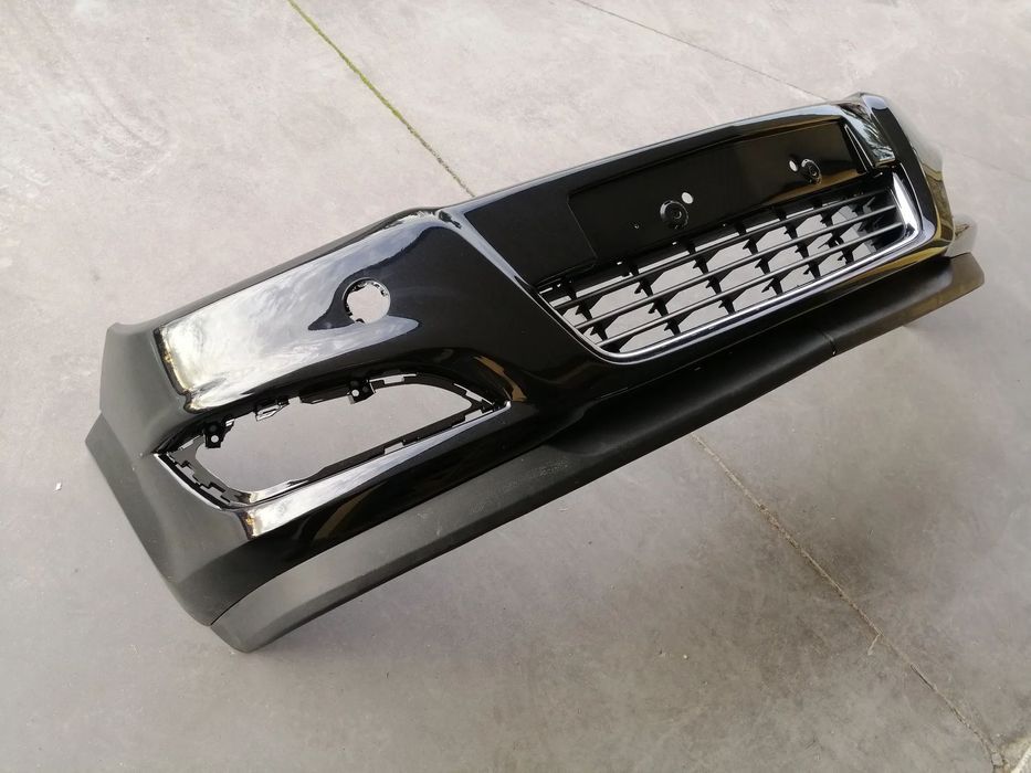 Parachoques da frente Preto com grelha e Spoiler Opel Astra H 2007-