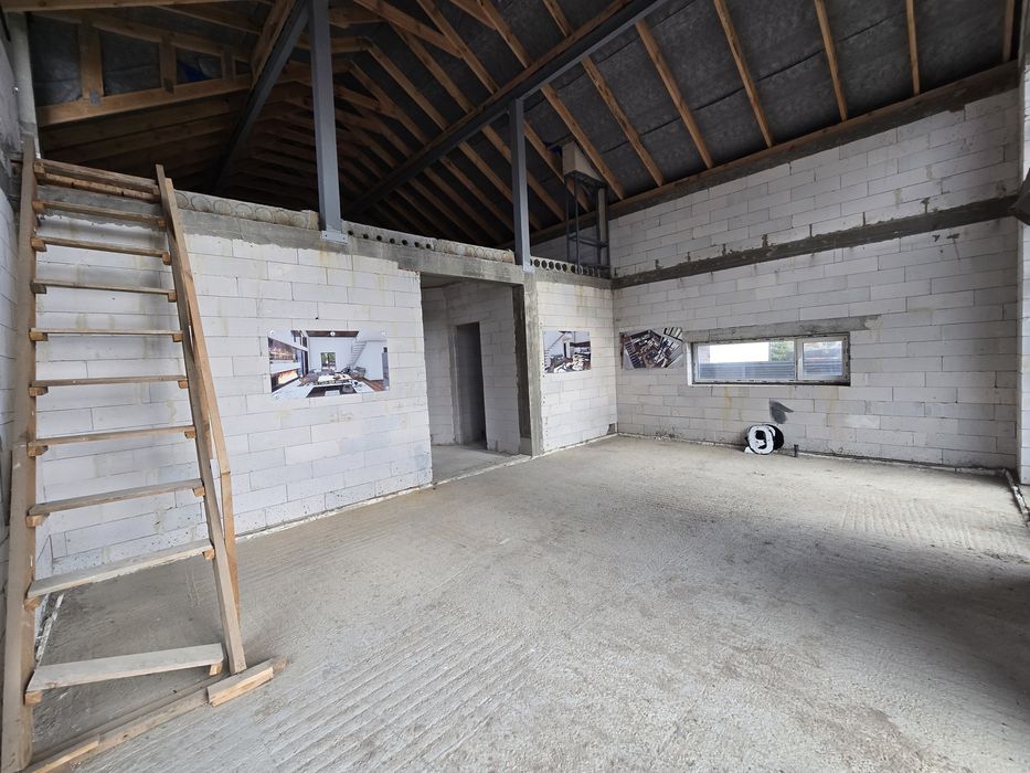 Будинок 240 м2 2 світло ліс 10 соток с. Іванковичі 11 км Феофанія