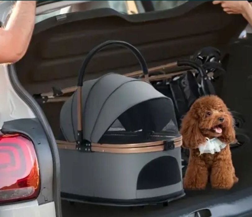 Коляска для собак , візок для тварин .