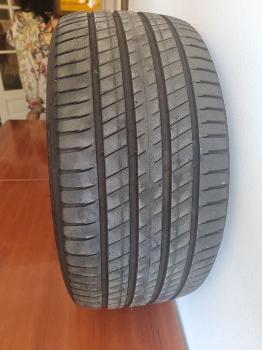 Pneus michelin 275 /40 R20