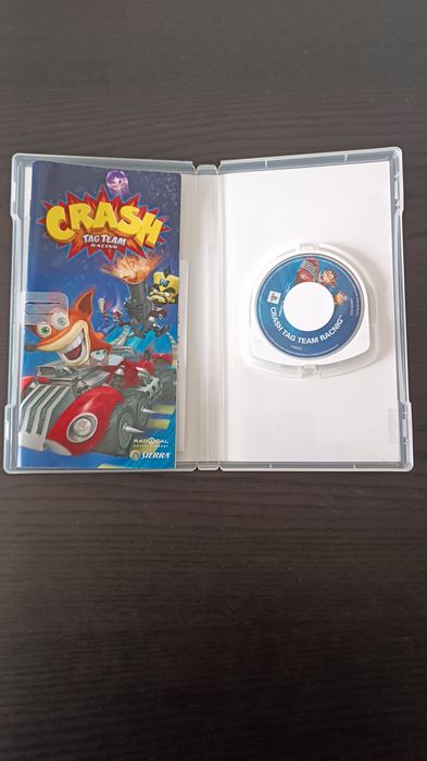 Jogo PSP Crash Tag Team Racing como novo