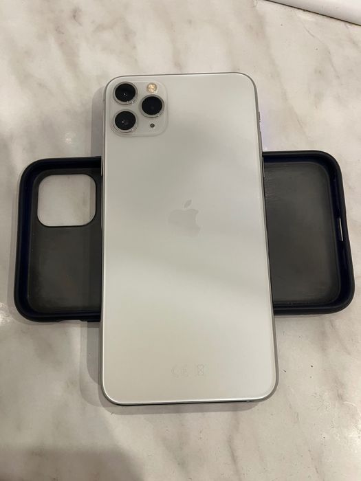 iPhone 11 Pro Max 64 GB